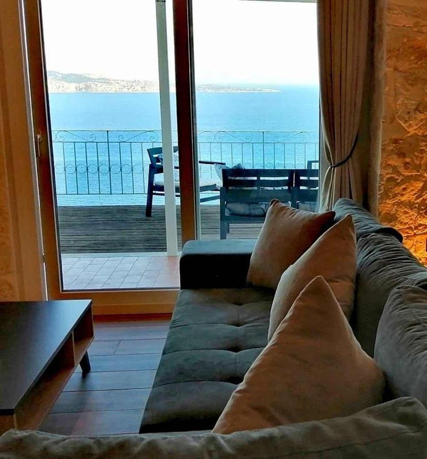 Infinity Blue Apartment Agní Екстериор снимка