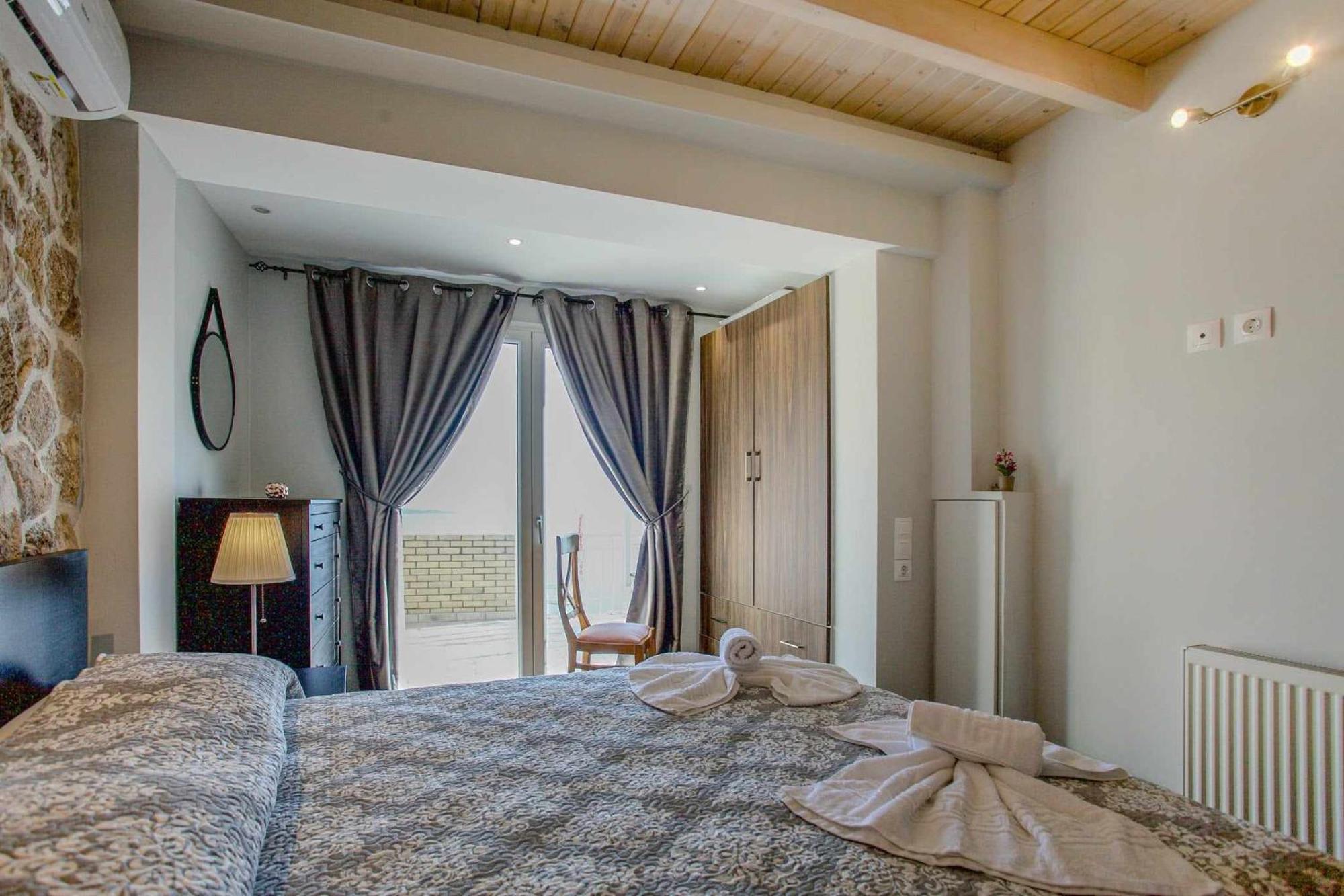 Infinity Blue Apartment Agní Екстериор снимка