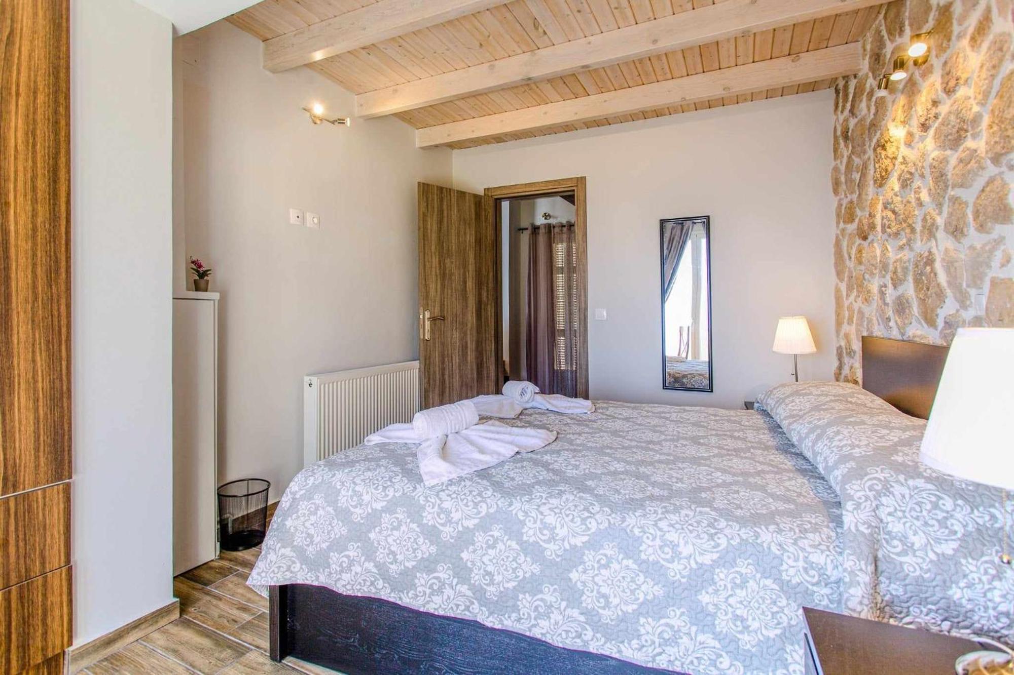 Infinity Blue Apartment Agní Екстериор снимка